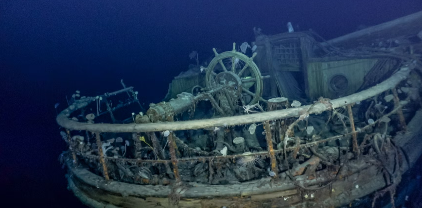 10 Incredible Shipwrecks Discovered Under the Sea